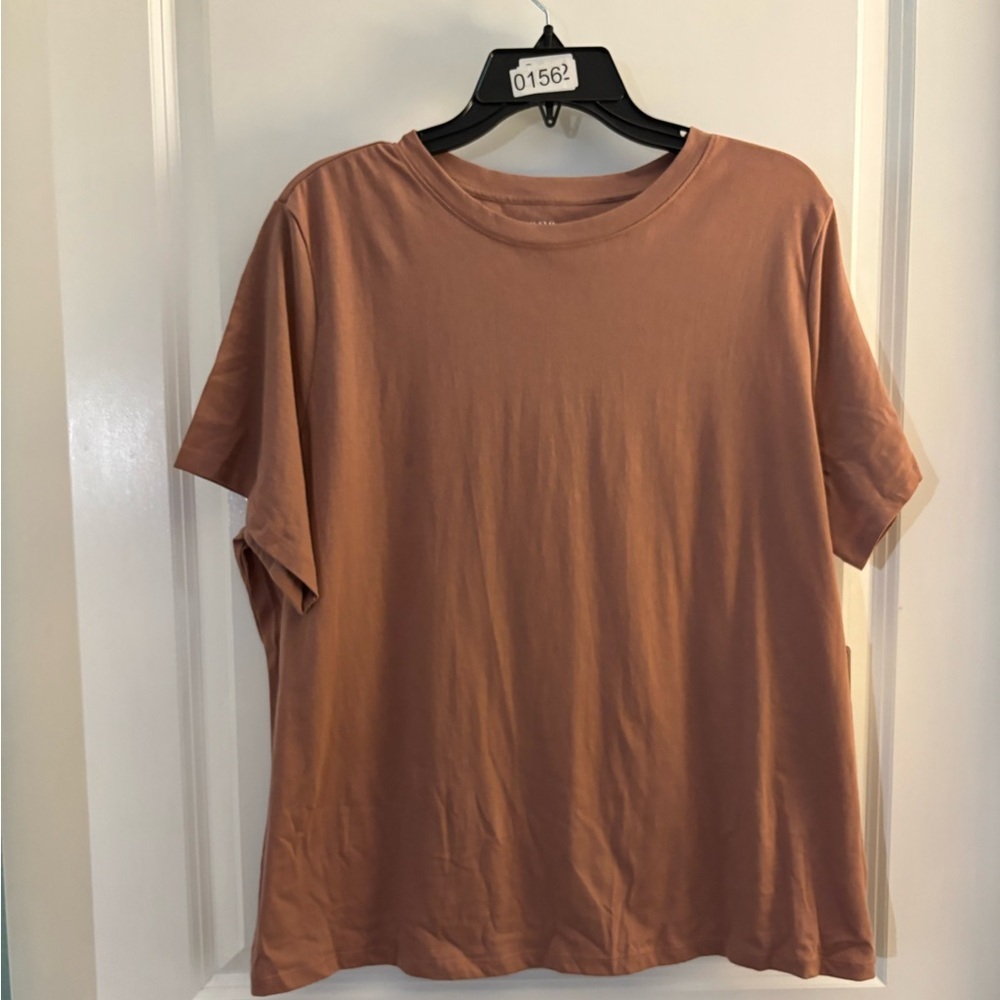 Women’s Crew Neck T-Shirt in mauve/rust Sz XXL NWT